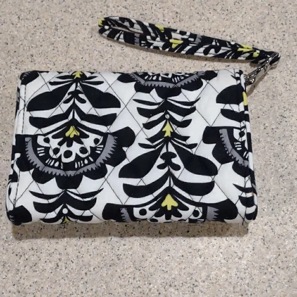 Vera Bradley Wristlet.  P3